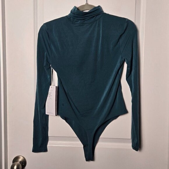NWT Lululemon Wundermost Ultra-Soft Nulu™ Turtleneck Bodysuit - M Storm Teal - Picture 2 of 6